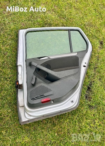 Врата Фолксваген Голф 6 VW Golf, снимка 4 - Части - 53527863