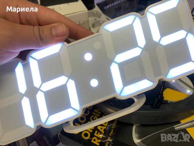 Светещ 3D Часовник с дистанционно , аларма и Темпeрaтура , снимка 1 - Стенни часовници - 46343529