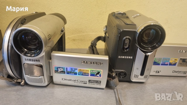 Дигитални ретро камери Samsung 2бр