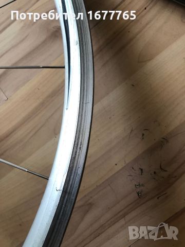 Капли за шосеен велосипед Shimano WH R561, снимка 5 - Части за велосипеди - 46065472