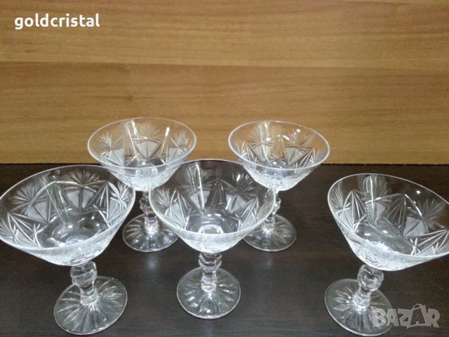 Кристални чаши , снимка 5 - Антикварни и старинни предмети - 45811984
