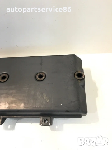 Капак на клапани за Mercedes Atego 815 (1998-2005) A9040100930 , снимка 3 - Части - 53975696