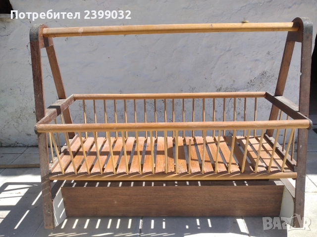  Продавам Стара бебешка люлка, снимка 3 - Антикварни и старинни предмети - 51799959