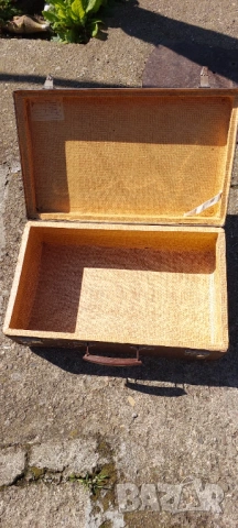 Малък куфар ретро български, снимка 2 - Колекции - 54290918