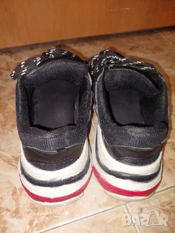 Маратонки Balenciaga , снимка 3 - Маратонки - 48945025