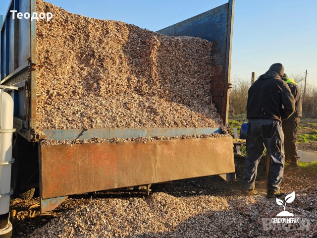 Дървесен чипс за мулчиране и компостиране – доставка с камион