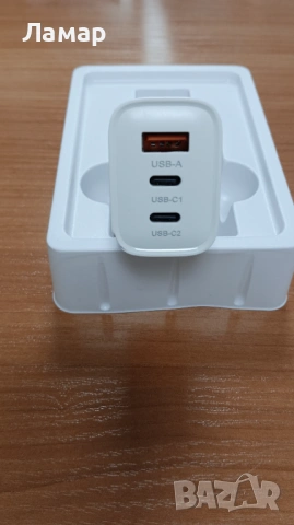 Бързо зареждащо зарядно за телефон смартфон 65W Fast charger 2xUSB-C 1xUSB-A, снимка 3 - Оригинални зарядни - 53951679
