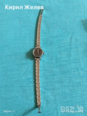 Стар механичен часовник дамски Заря СССР 17 камъка за ремонт части КОЛЕКЦИЯ 31924, снимка 4 - Антикварни и старинни предмети - 50371980