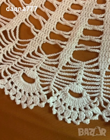 Плетена ръчно покривка за маса 20 лв, снимка 2 - Декорация за дома - 51863811