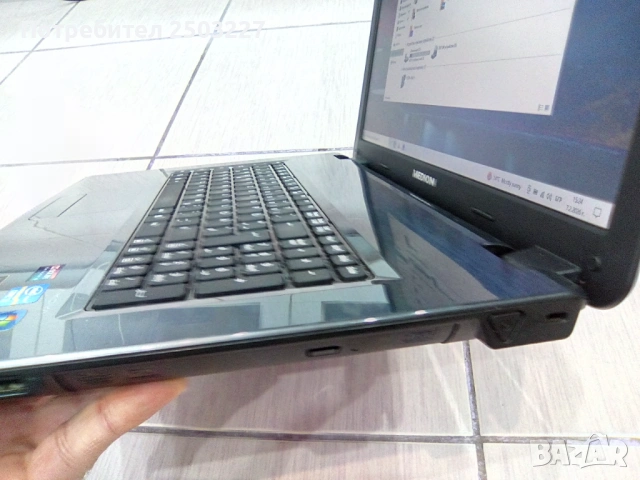 Лаптоп MEDION AKOYA Notebook P7624 MD 98920 - 4 процесора, снимка 12 - Лаптопи за работа - 53395988