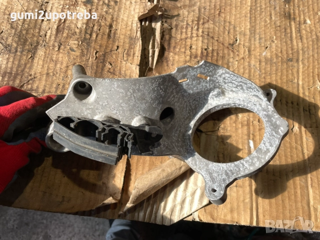 Бракет Захват за Двигател 7L5131082 Porsche Cayenne S 4.5 2005г 9PA, снимка 2 - Части - 52324917