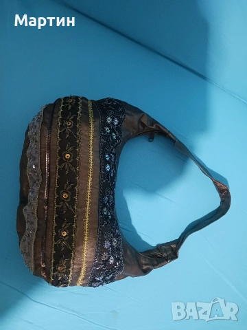 Чанта с паети, снимка 6 - Чанти - 53661102