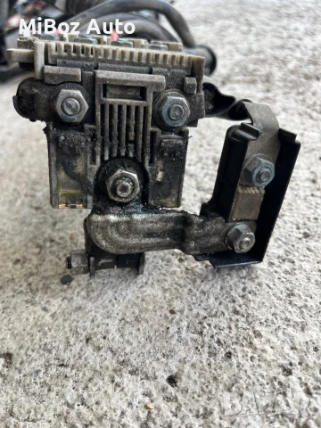 Клема плюс Мицубиши Аутлендър 2 Mitsubishi Outlander (2006-2012), снимка 2 - Части - 51151534