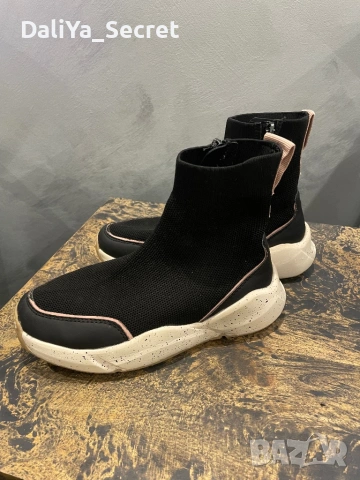 Пролетно/есенни обувки Zara, снимка 2 - Детски обувки - 54153572