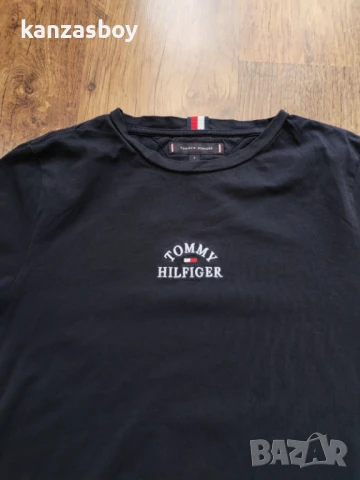 Tommy Hilfiger - страхотна мъжка тениска S, снимка 3 - Тениски - 51159330