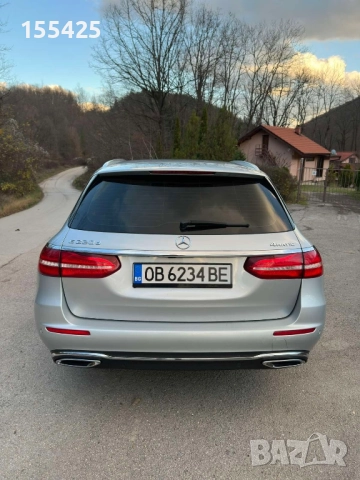 Mercedes-Benz E220 4-Matic 2018г., снимка 7 - Автомобили и джипове - 52509011