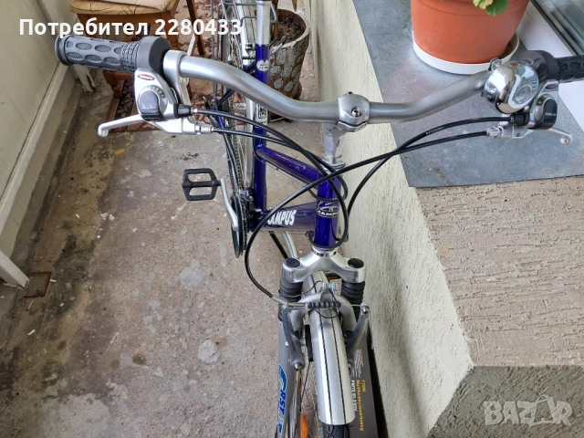 Продавам немски велосипед CAMPUS.