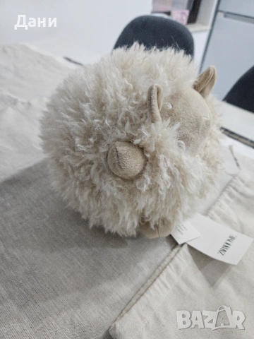 Продавам стопер за врата Овца + подарък ленена тишлайфер/покривка ЧИСТО НОВИ с етикетите от Zara Ho , снимка 8 - Покривки за маси - 53079557