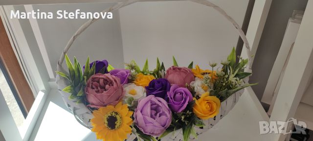 Предлагам букети от сапунени цветя , снимка 2 - Подаръци за жени - 46271396