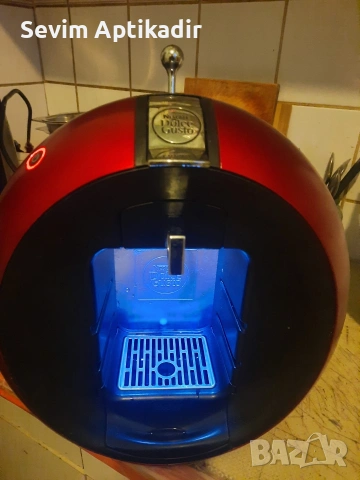 Кафе машина Dolce Gusto