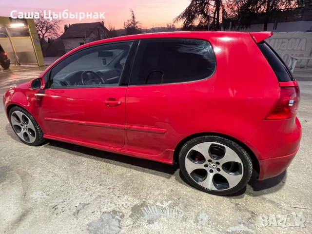 VW Golf, снимка 2 - Автомобили и джипове - 52805110