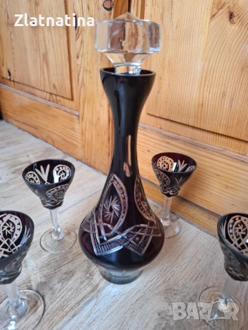 Червен кристал - 5 чаши и Гарафа, снимка 3 - Сервизи - 51051104