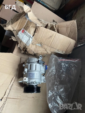 Компресор климатик T5 1.9/2.0TDI, снимка 2 - Части - 53618061