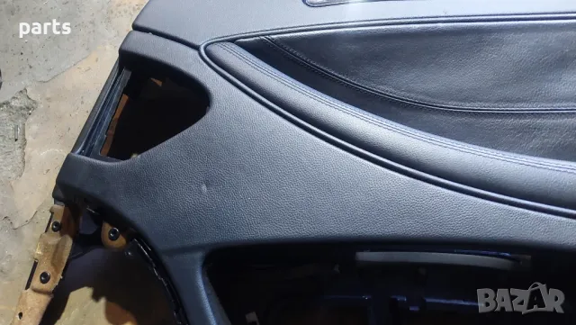 Задна Дясна Кора Врата
Мерцедес CLS W219, снимка 7 - Части - 50340840