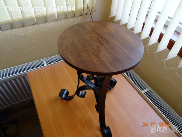 табуретка, снимка 3 - Столове - 53214356