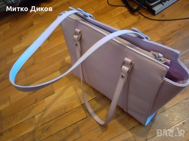 Valentino кожена чанта нова 320х275х130мм, снимка 6 - Чанти - 53527352