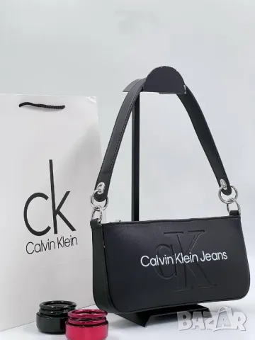 дамски чанти Calvin Klein , снимка 9 - Чанти - 46877375