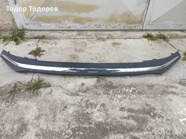 спойлер за RAV 4