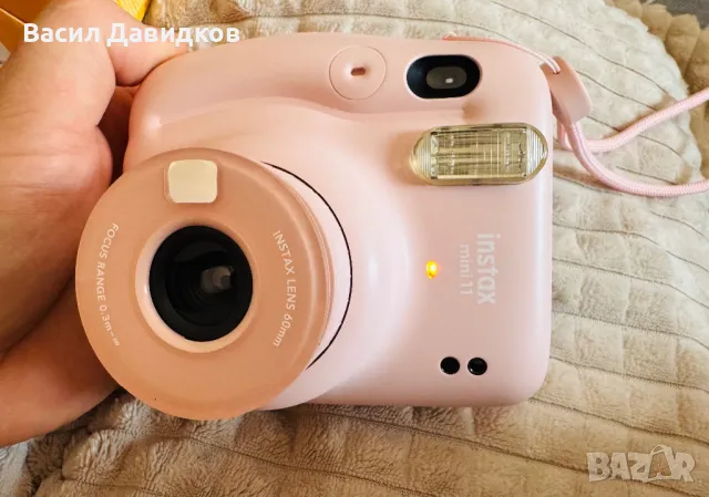 Комплект фотоапарати за моментни снимки Fujifilm Instax mini 11, снимка 1 - Подаръци за жени - 47901546