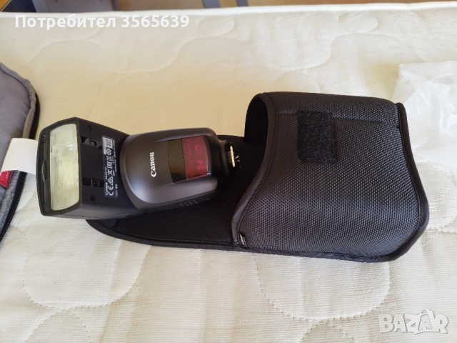 Canon EOS RP комплект + обективи и аксесоари – отлично състояние, снимка 3 - Фотоапарати - 53730469