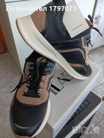 Мъжки сникърси Reserved