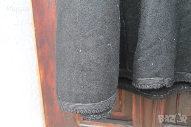 Черен вълнен сукман , снимка 8 - Антикварни и старинни предмети - 50404169