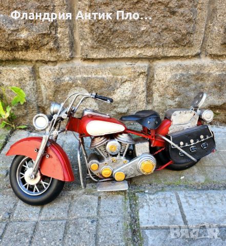 Червен метален ретро мотоциклет, снимка 1 - Декорация за дома - 46363602