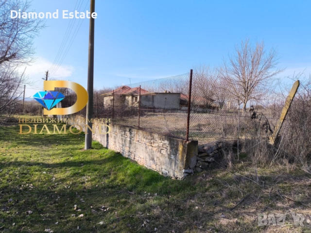 Двуетажна къща в село Яздач, обл. Стара Загора, снимка 10 - Къщи - 51806536