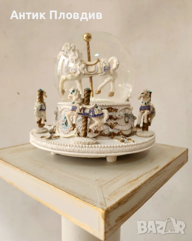 Музикален карусел/преспапие, снимка 9 - Декорация за дома - 53722483