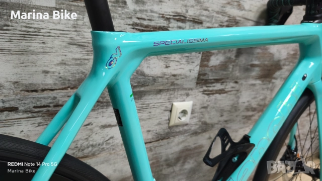 Карбонов шосеен велосипед Bianchi Specialissima CV Disc Ultegra Fulcrum | 57, снимка 5 - Велосипеди - 52991623