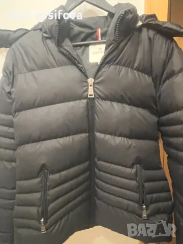 дамско яке MONCLER с естествен косъм , снимка 1 - Якета - 48904665