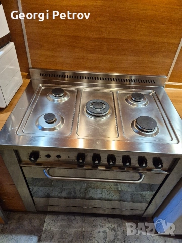 Профисоонална Газова Печка , снимка 4 - Печки, фурни - 53637686