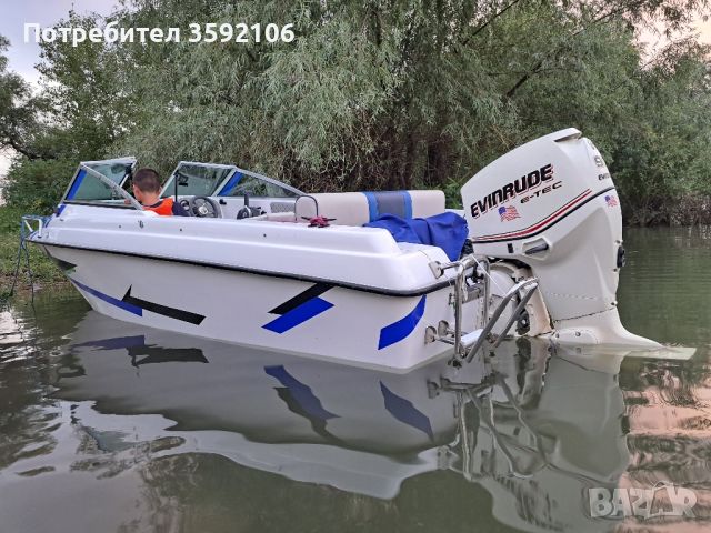 Лодка  Evinrude 90кс инжекцион, снимка 4 - Воден транспорт - 45278269