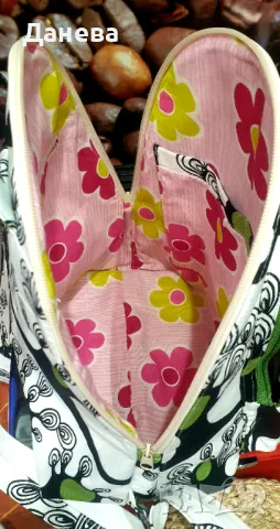 Дамска раница , снимка 2 - Раници - 50140066