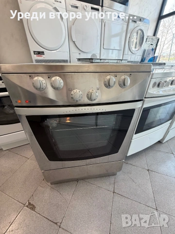 Иноксова готварска печка Gorenje