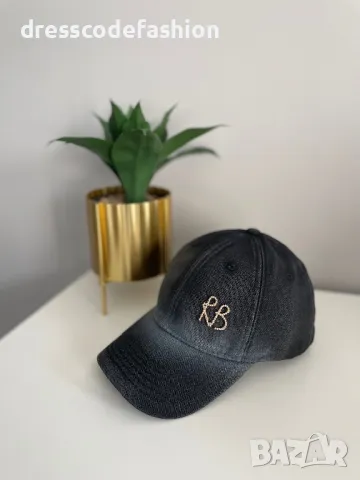 Дамска шапка RB