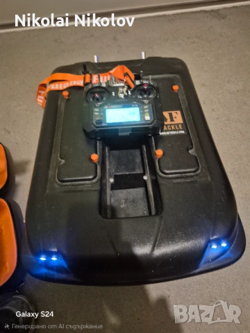 Лодка за захранка KARP MADNES XXL GPS AUTOPILOT, снимка 3 - Въдици - 53661139