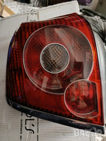 Заден стоп за тойота авенсис