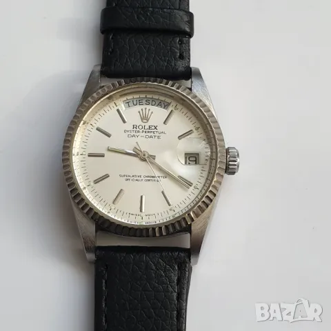 Мъжки часовник Rolex Oyster Quartz Day-Date, снимка 5 - Антикварни и старинни предмети - 49588900