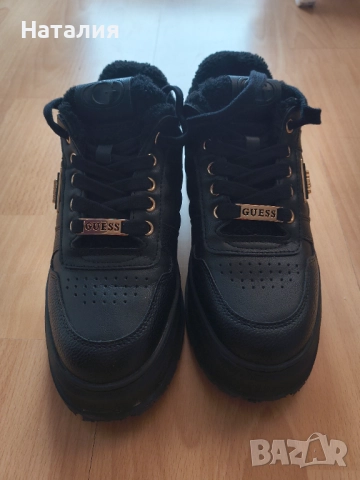 Зимни обувки на Guess, р.38., снимка 2 - Дамски ежедневни обувки - 52210037